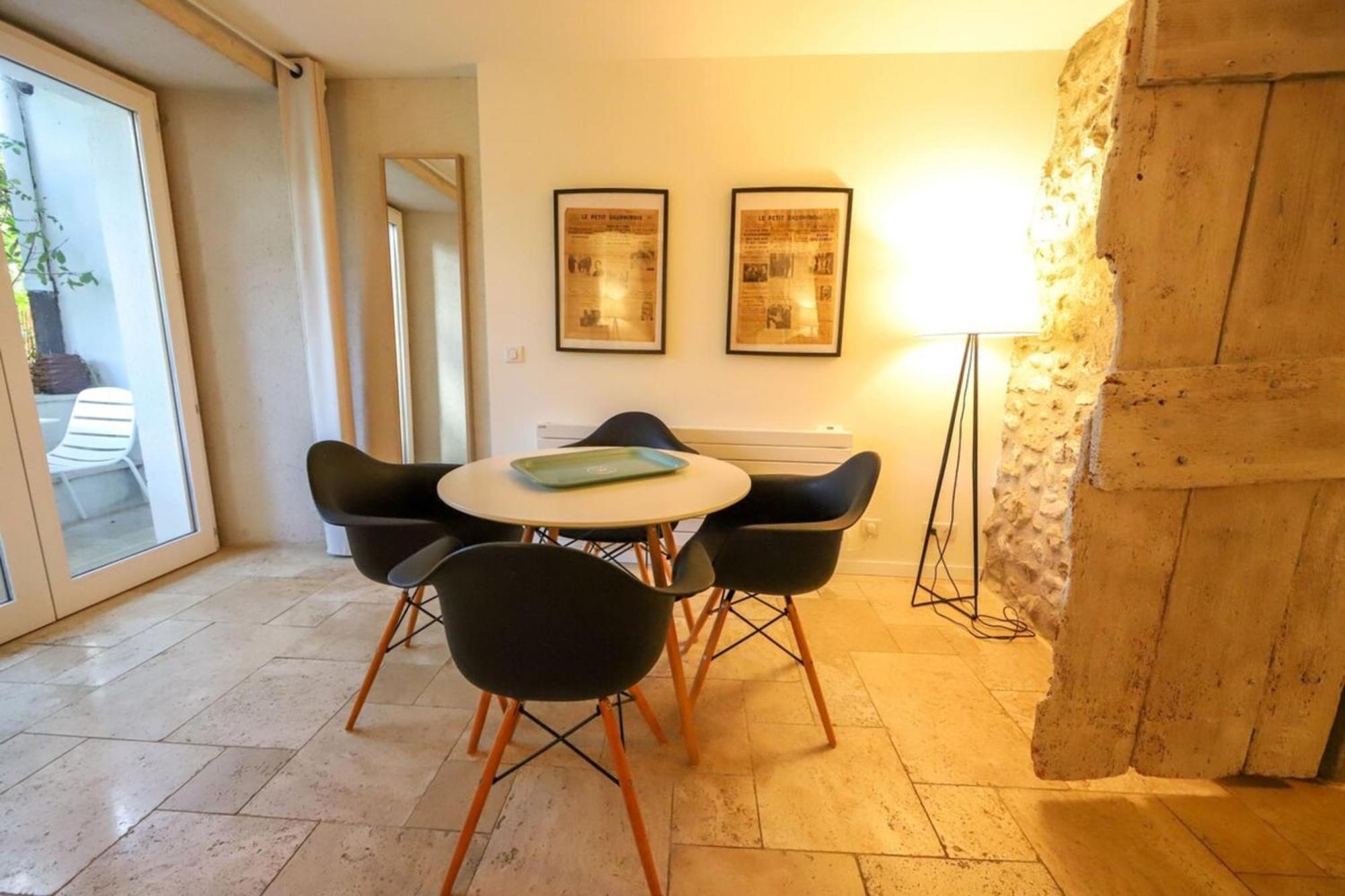 Pierres Plates Apartment Annecy Bagian luar foto