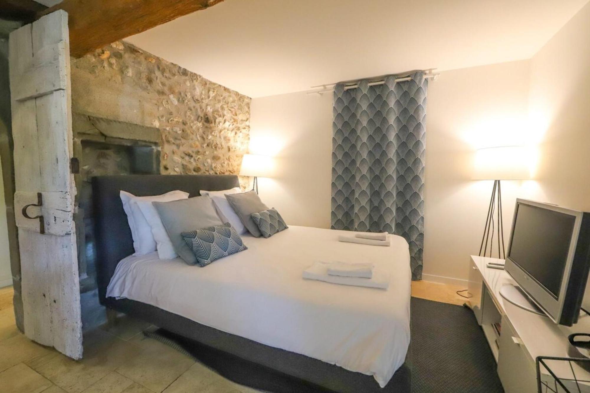 Pierres Plates Apartment Annecy Bagian luar foto
