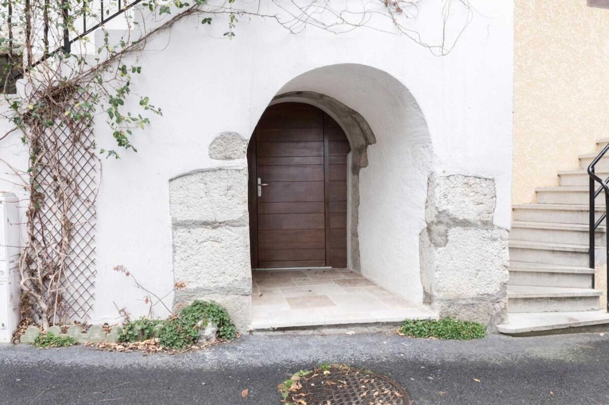 Pierres Plates Apartment Annecy Bagian luar foto