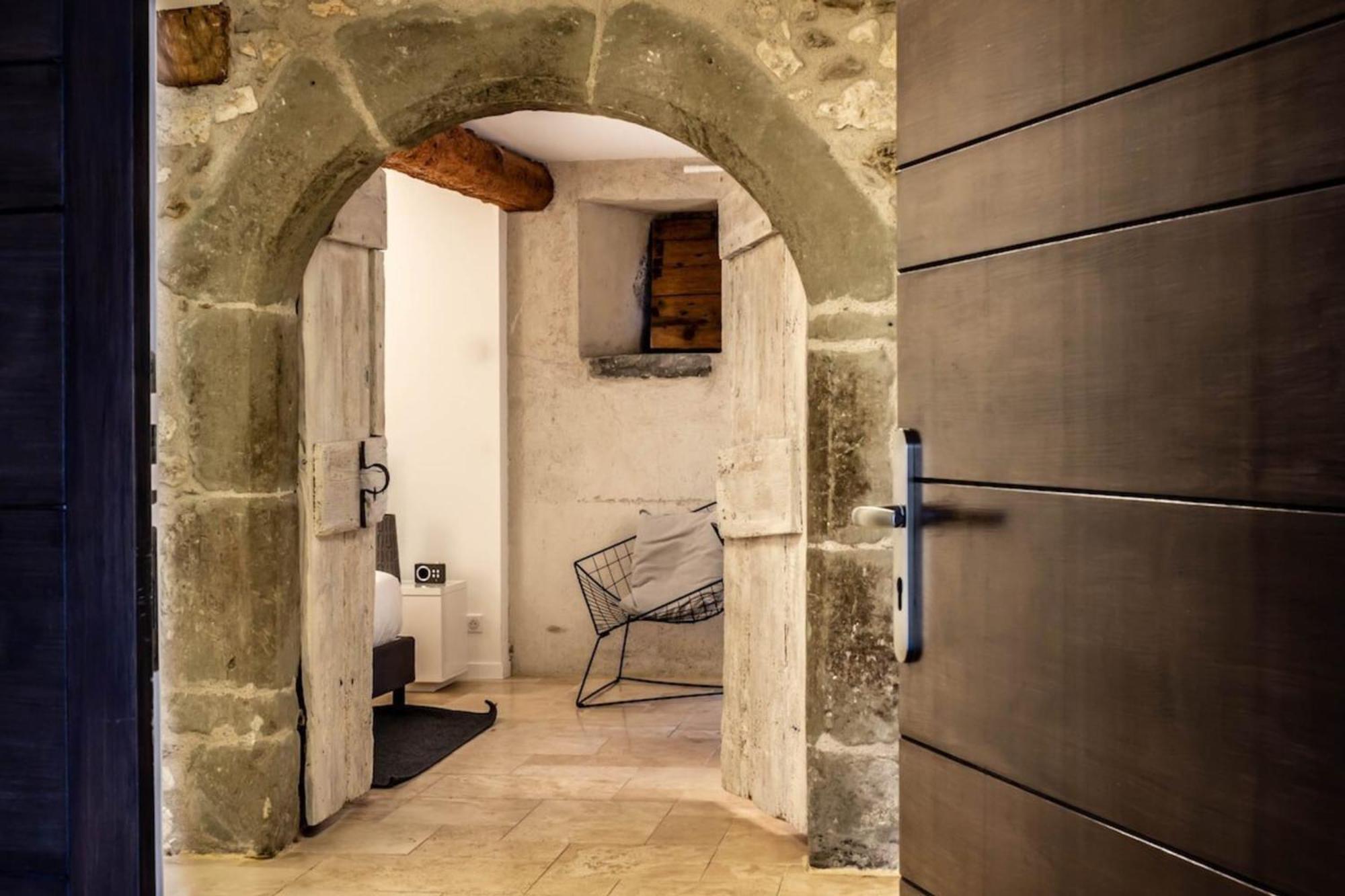 Pierres Plates Apartment Annecy Bagian luar foto